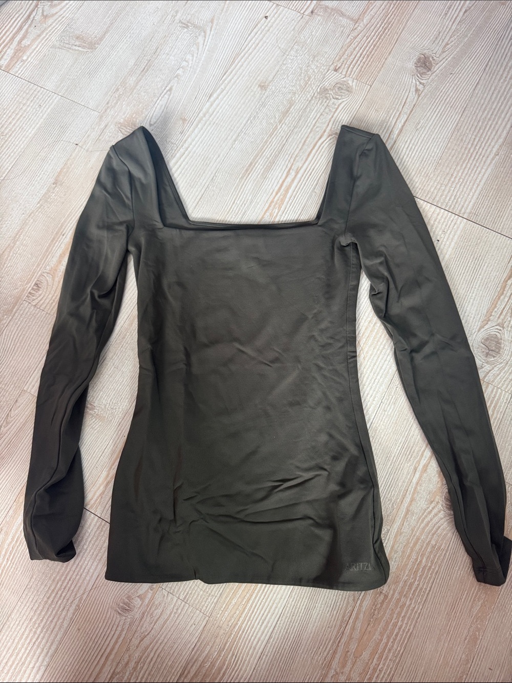 Aritzia Long Sleeve Square Neck Top - Olive Green